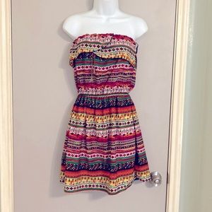 Speed control strapless dress